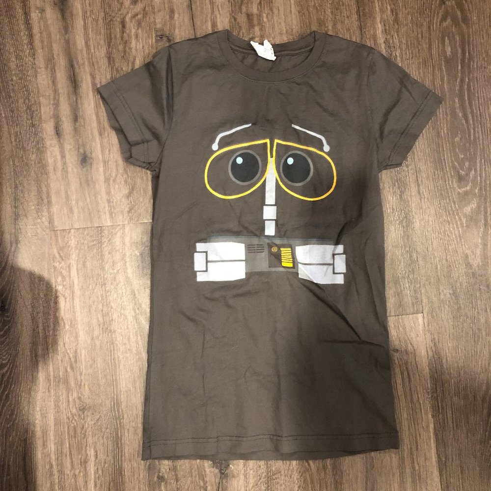 🌟LAST CALL! Disney WALLE T- Shirt 100% Cotton